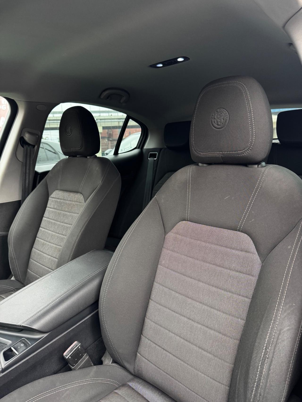 Alfa Romeo Stelvio 2.2 Turbodiesel 190 CV AT8 Super