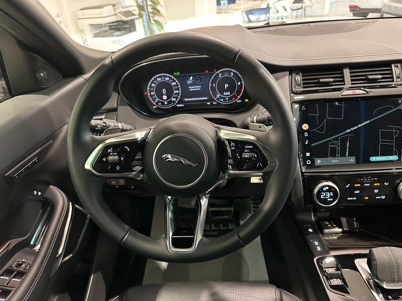 Jaguar E-Pace 2.0D 163cv AWD Auto R-Dynamic HSE IVA ESPOSTA