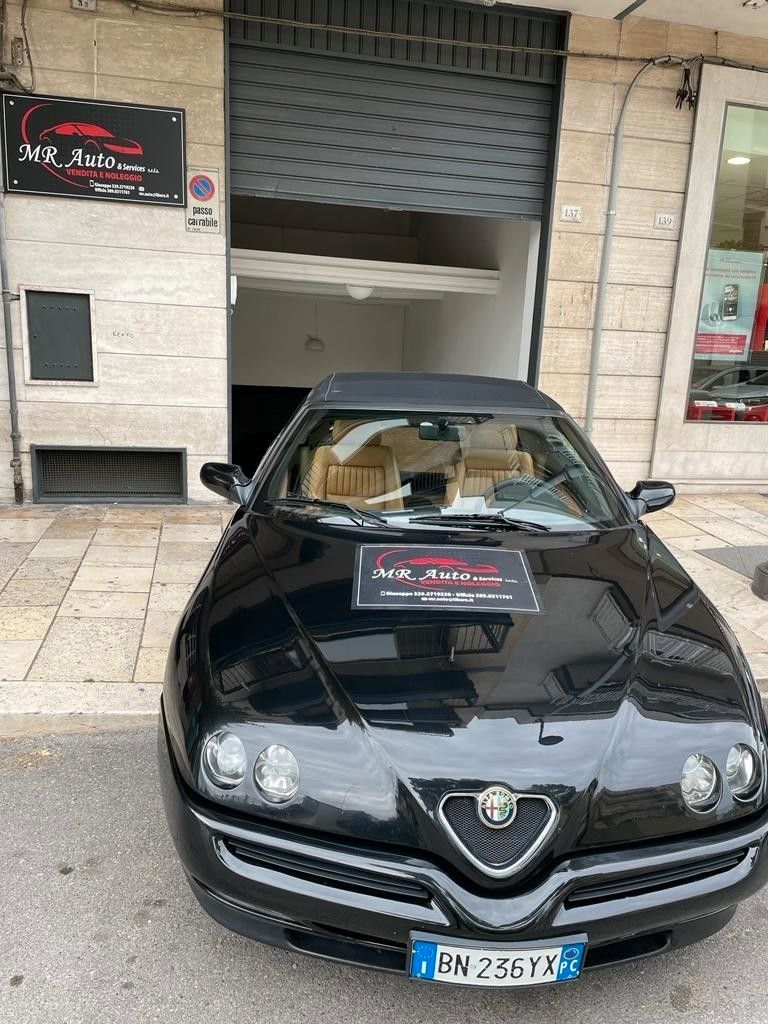 Alfa Romeo Spider 2.0i 16V Twin Spark 150 CV