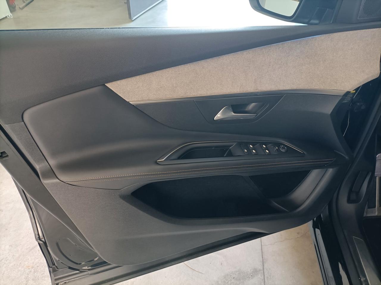 Peugeot 3008 BlueHDi 180 S&S EAT8 GT 10/2019