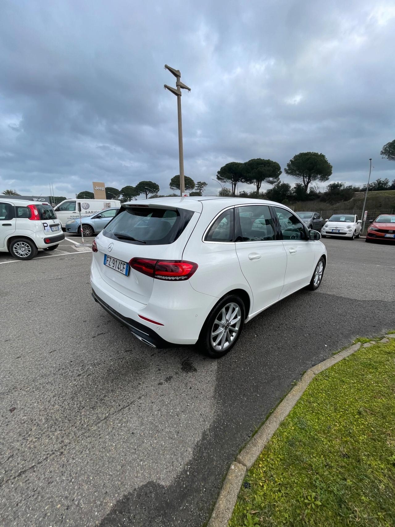 Mercedes-benz B 180 d Automatic Premium