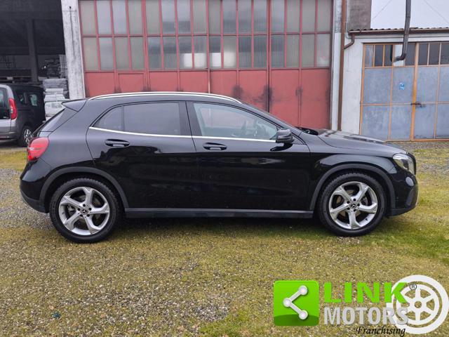 MERCEDES-BENZ GLA 180 Sport