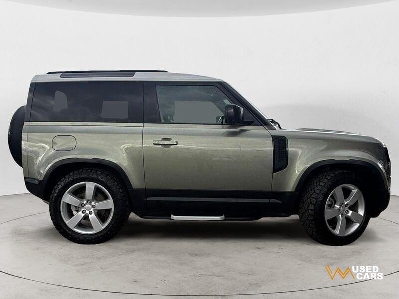 Land Rover Defender 3.0 I6 400 110 First Edition AWD auto