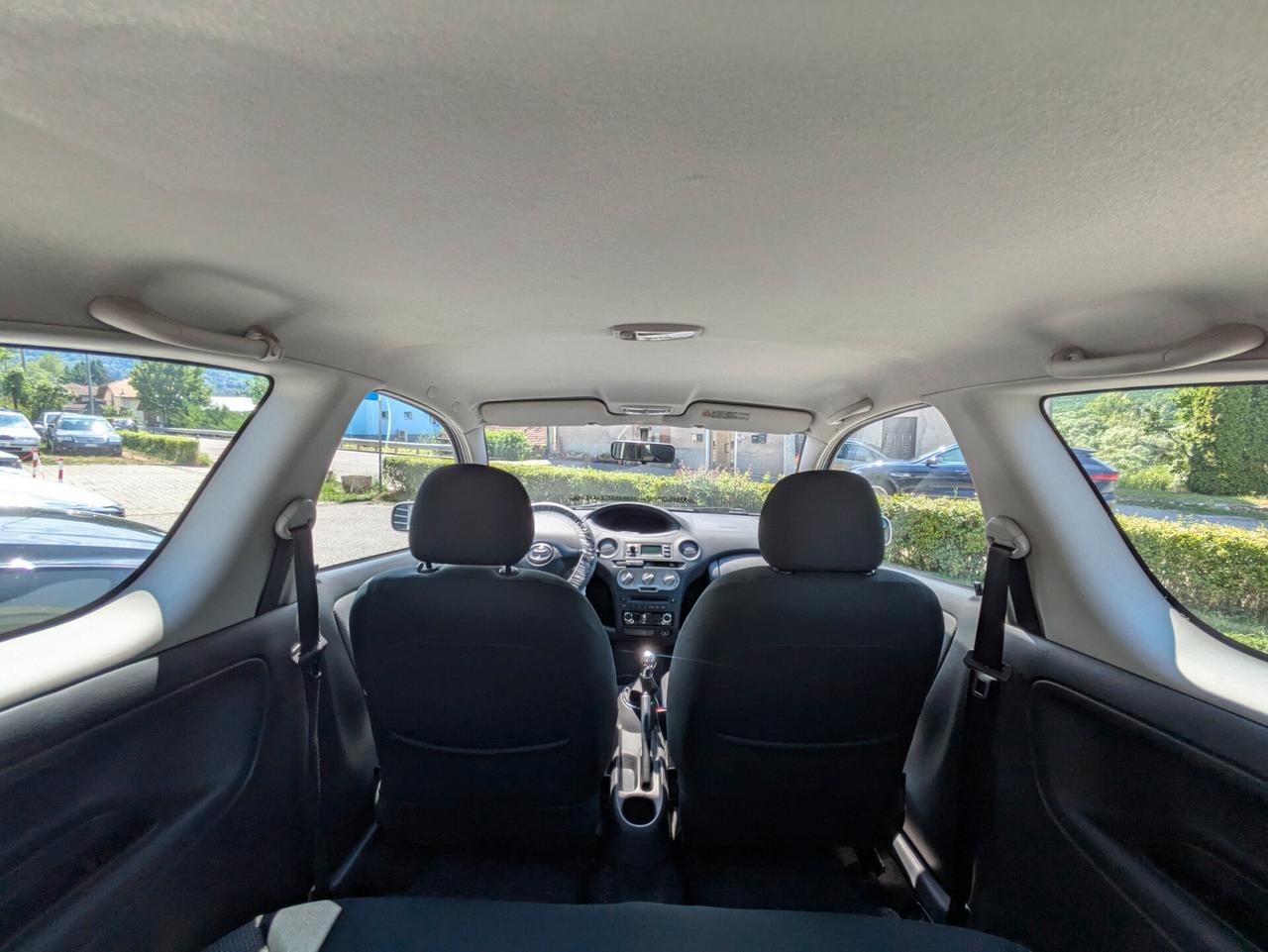 TOYOTA YARIS 1.0 BENZINA 65cv