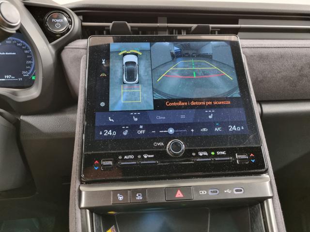 LEXUS LBX Hybrid Cool