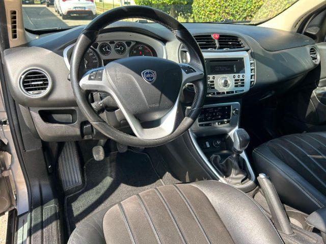 LANCIA Delta 1.6 MJT DPF Gold CRUISE C. - PDC POST. - 16