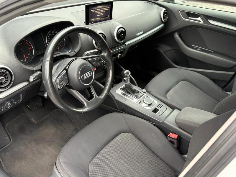 Audi A3 Sportback 30 1.6 tdi Sport 116cv s-tronic