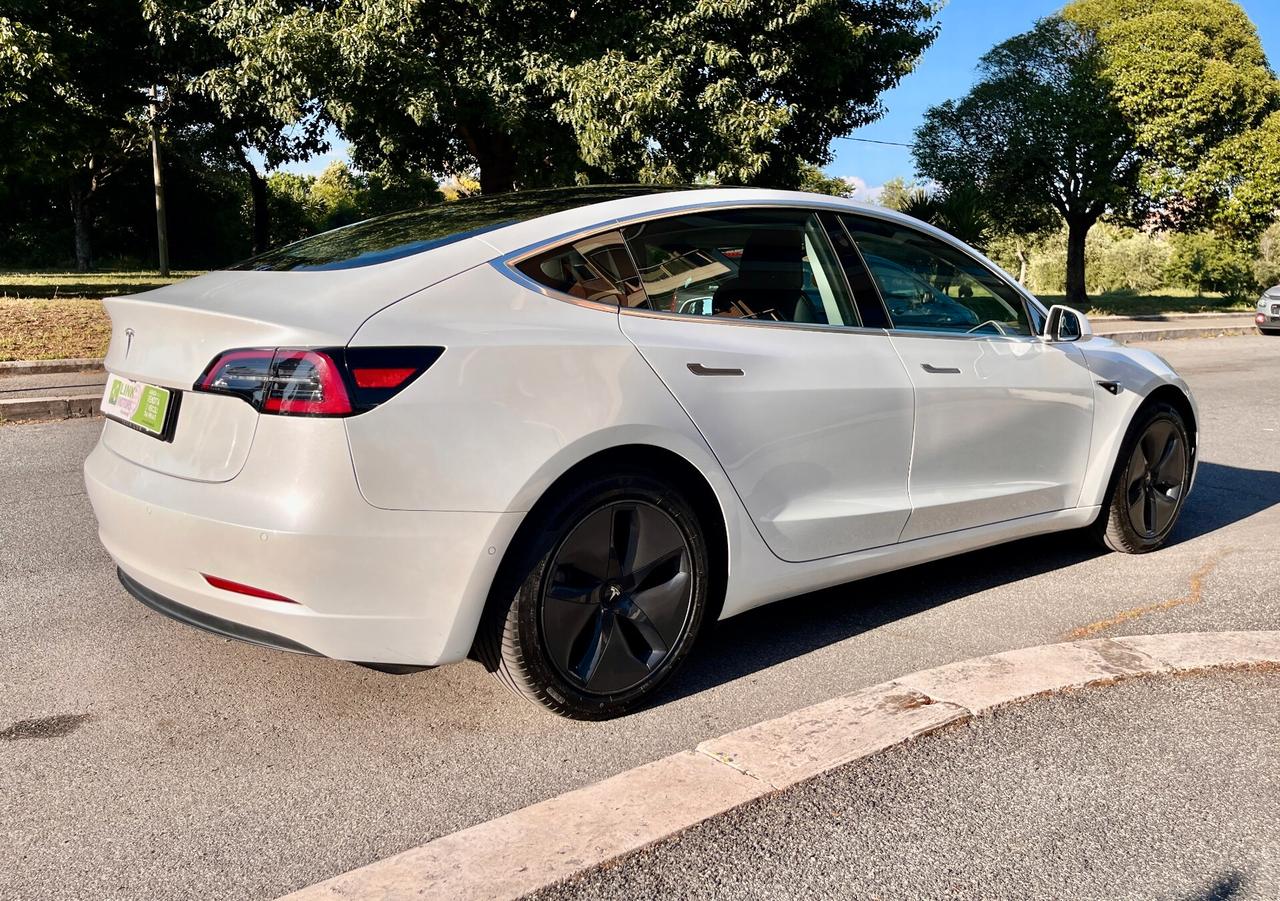 Tesla Model 3 Model 3 Standard RWD Plus