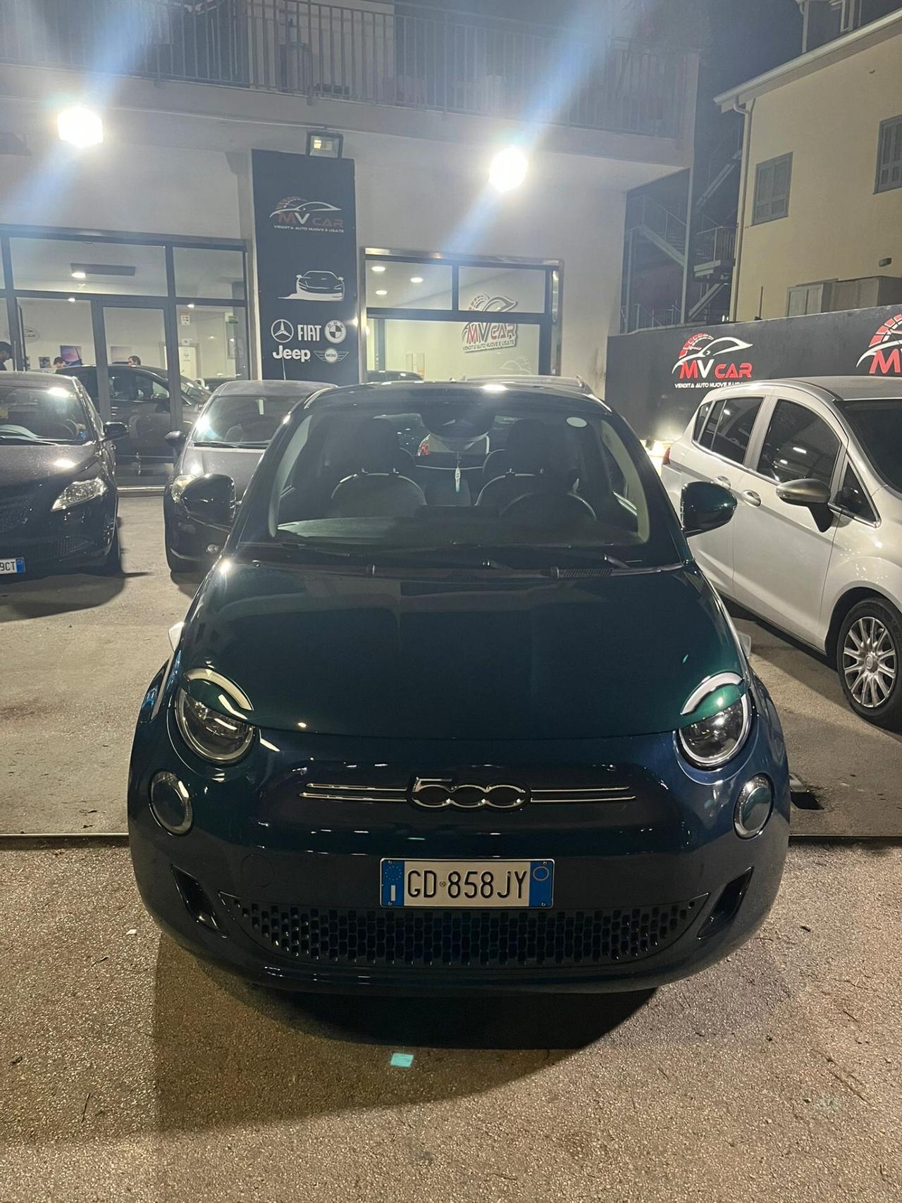 Fiat 500 500e Berlina 42 kWh Icon