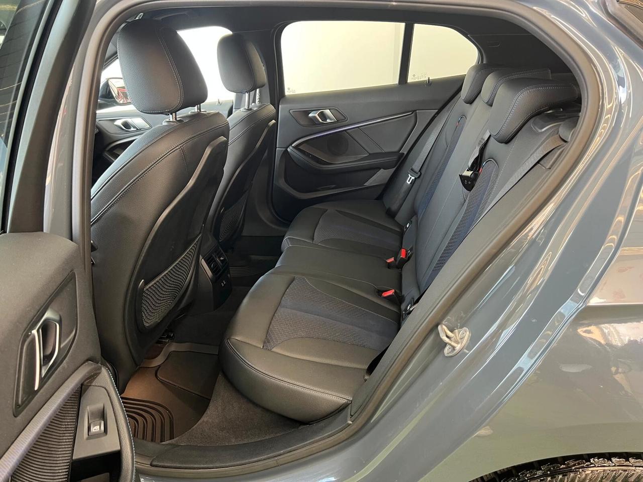 BMW SERIE 118d 2.0 DIESEL 150CV M SPORT