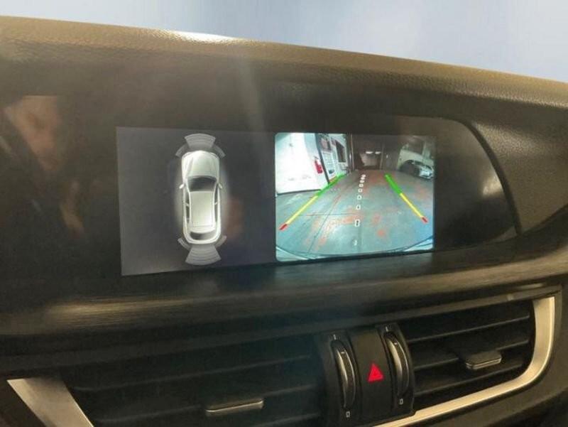 Alfa Romeo Stelvio 2.2 210 CV AT8 Q4 Lusso