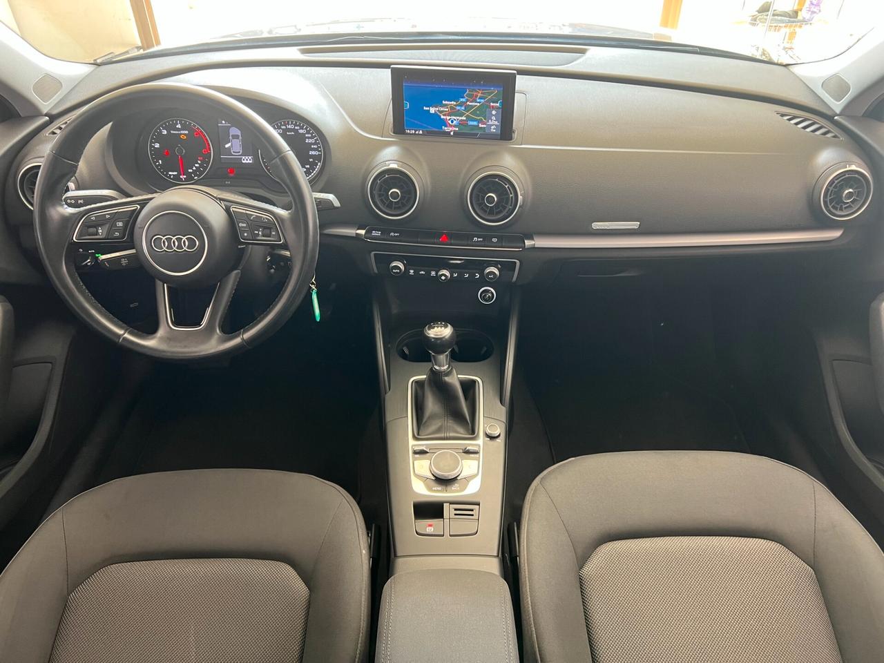 Audi A3 SPB 35 TDI Business