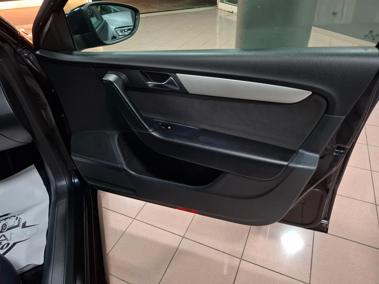 Volkswagen Passat Var. 2.0 TDI Neopatentato