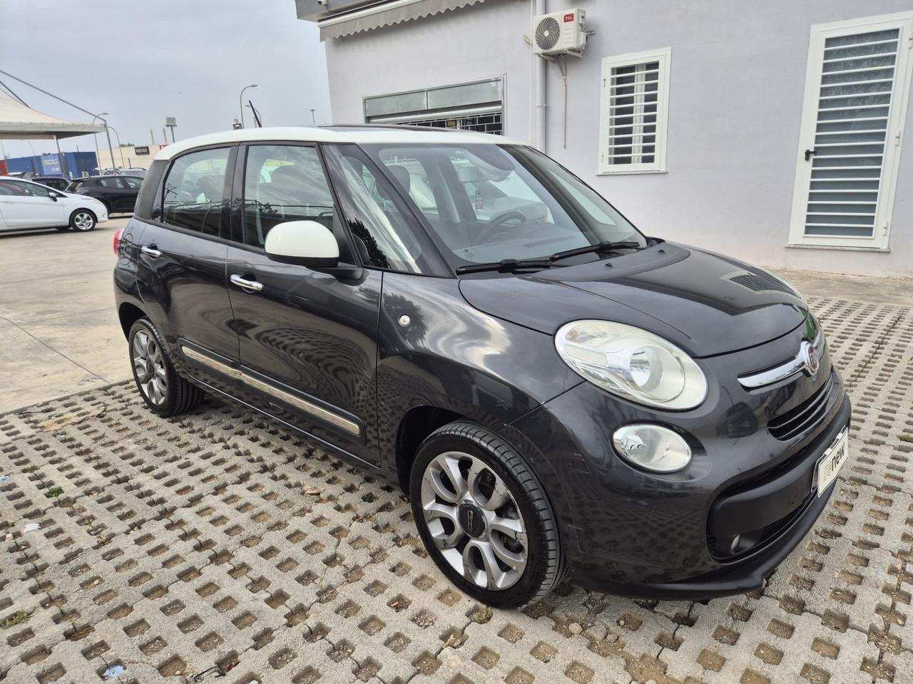 Fiat 500L 1.6 Multijet 120 CV Lounge TETTO PANORAMICO NAVI/RETROCAMERA