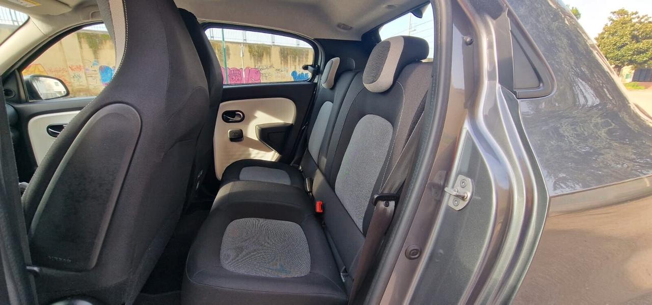 Renault Twingo 1.0 70cv LIMITED SOLI 52.000KM