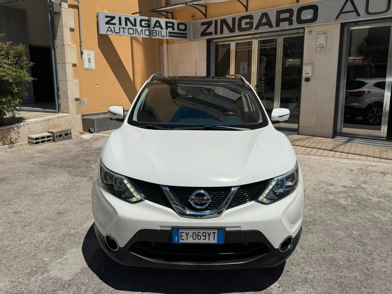 NISSAN QASHQAI 1.5 DCI 110 CV. TETTO+NAVI+RETROCAMERA