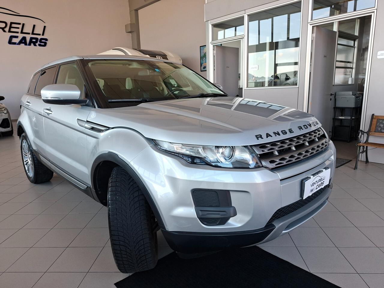 Land Rover Range Evoque 2.2 TD4 5p. Prestige 4x4