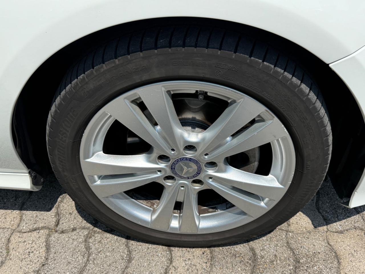 Mercedes-benz Euro6 A 200 d Automatic 4Matic Premium