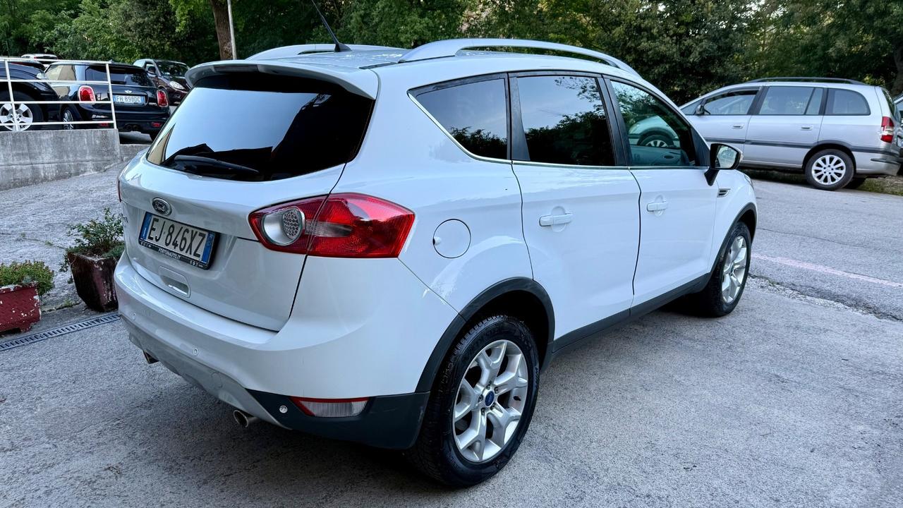 Ford Kuga Kuga+ 2.0 TDCi 140 CV 4WD DPF