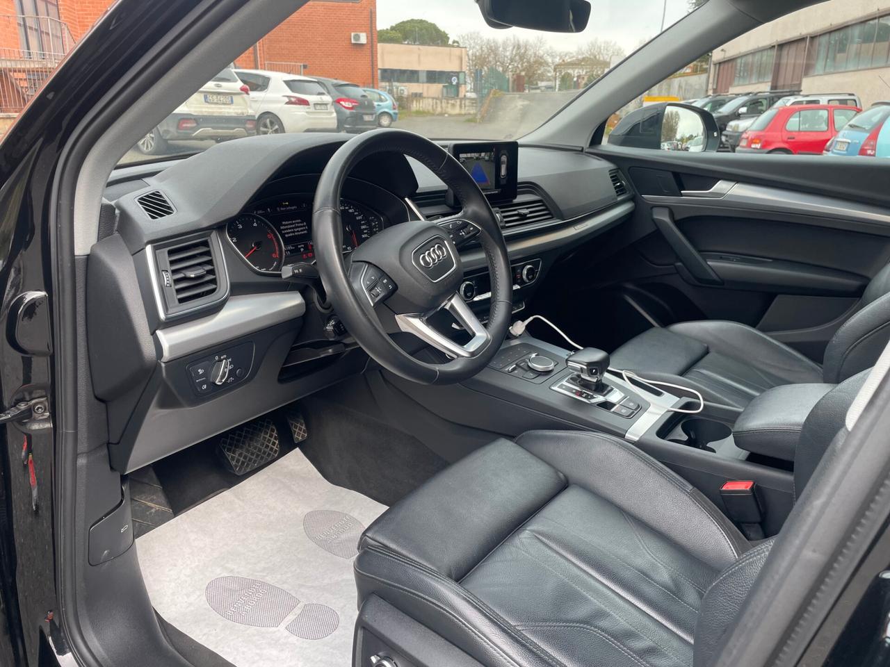 Audi Q5 40 TDI quattro S tronic Design