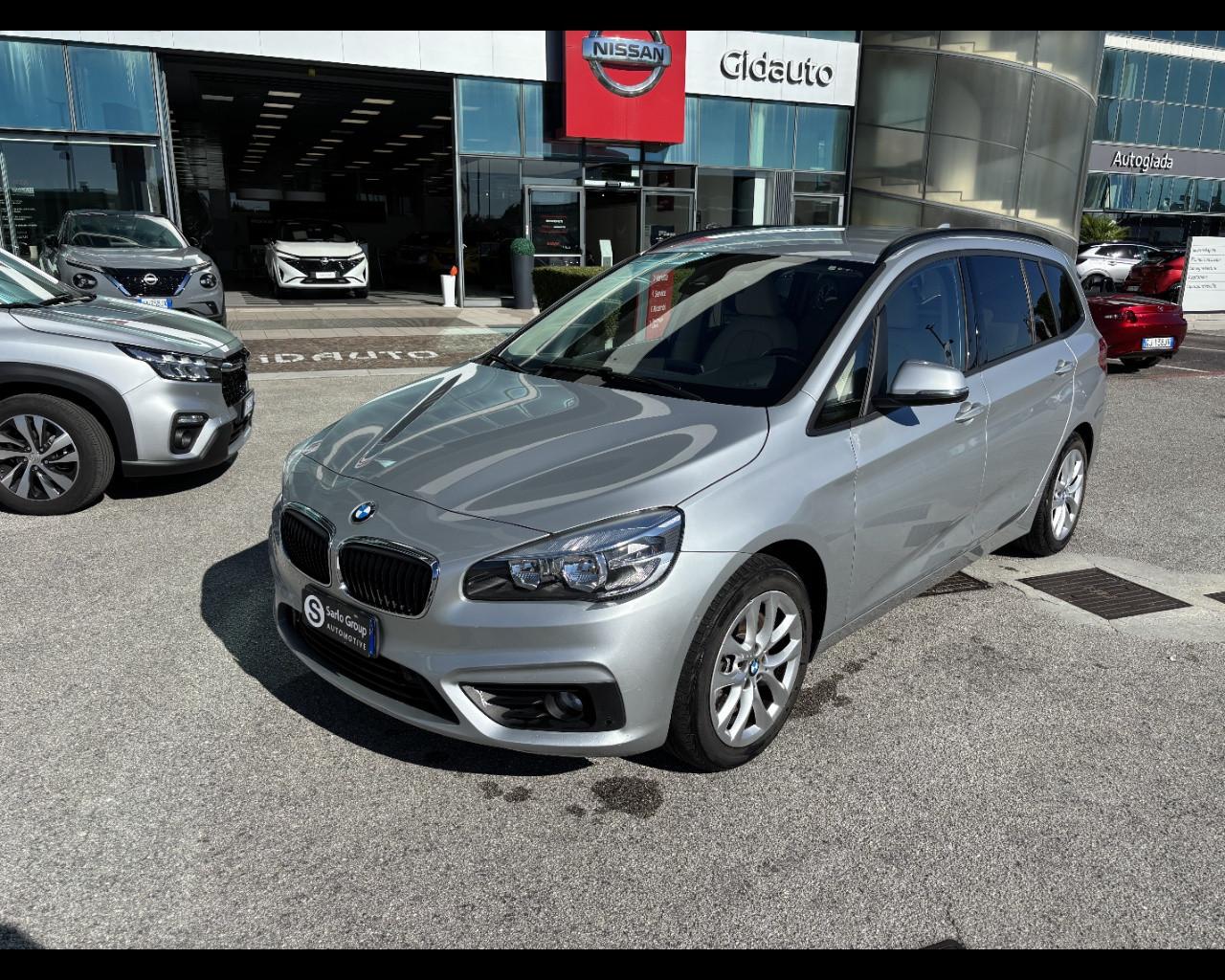 BMW Serie 2 A.T. (F45) - 220d xDrive Active Tourer Advantage au
