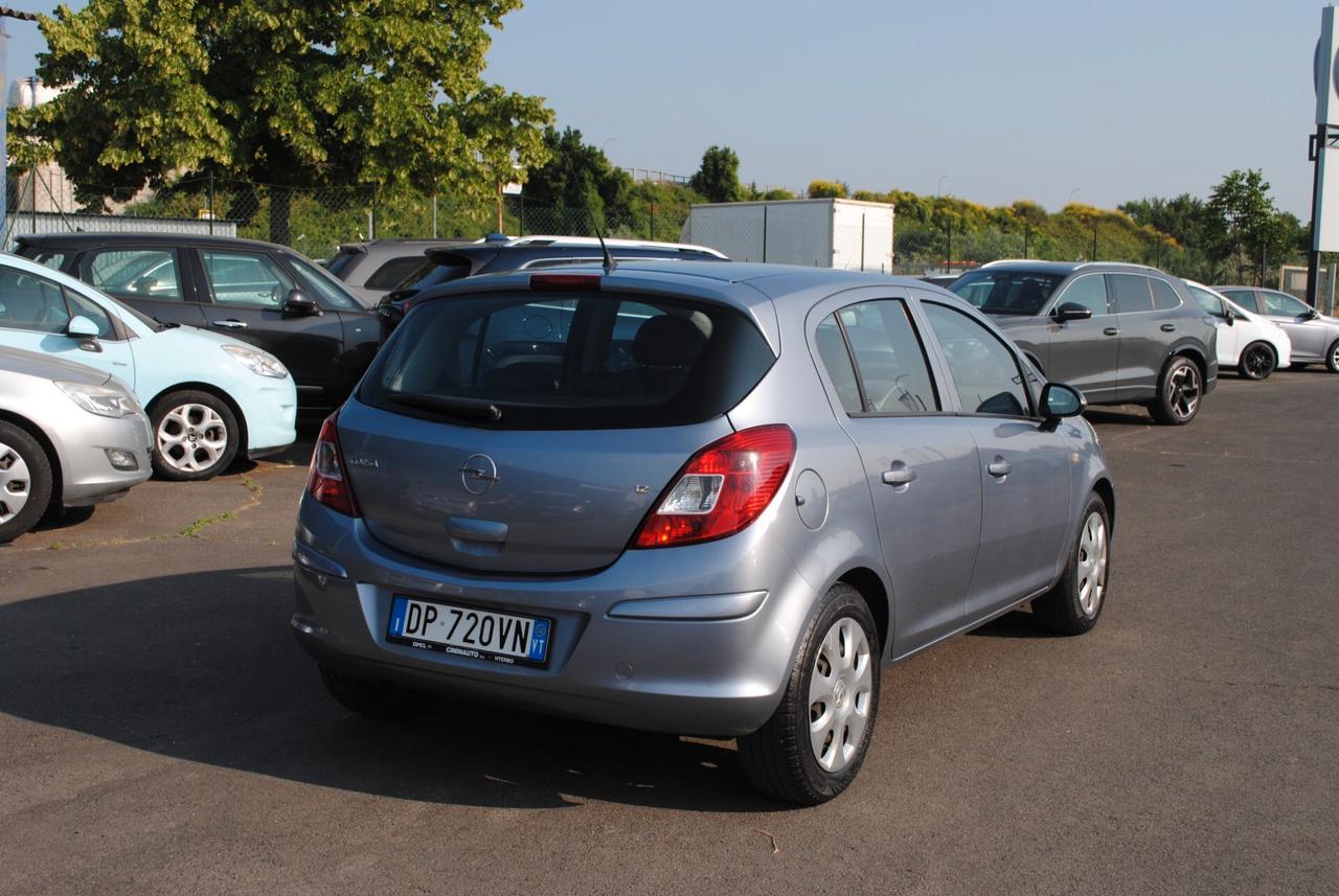 OPEL CORSA 1.2 80 CV OK NEOPATENTATI