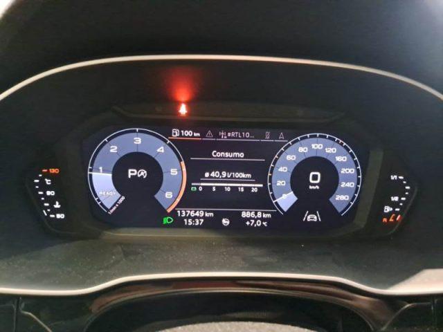 AUDI Q3 35 TDI S tronic Business