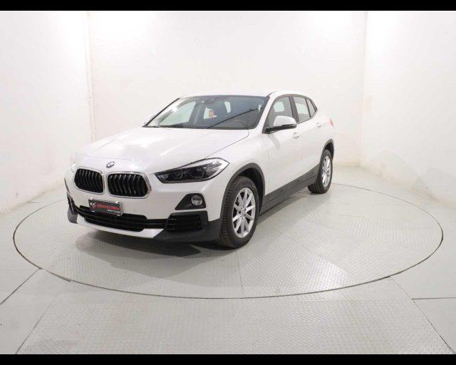 BMW X2 sDrive18d Business-X