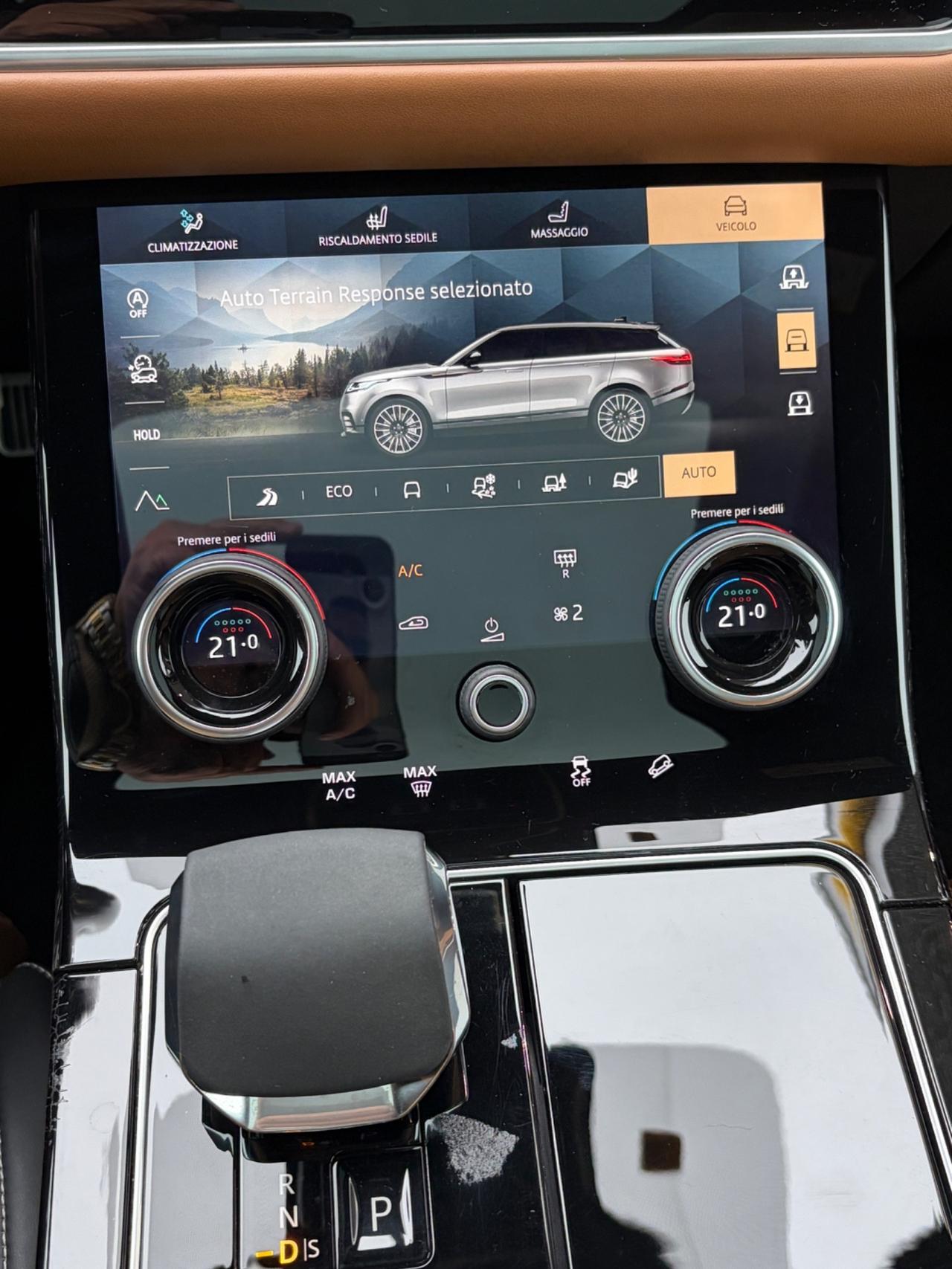 Land Rover Range Velar 3.0D l6 300 CV R-Dynamic HSE