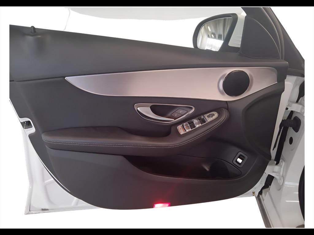 Mercedes-Benz Classe C-W205 2018 Berlina - C 220 d Sport auto