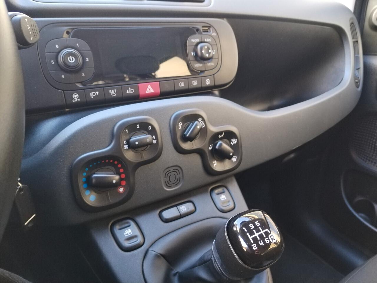 Fiat Panda 1.0 HYBRID con IMPIANTO GPL NUOVO