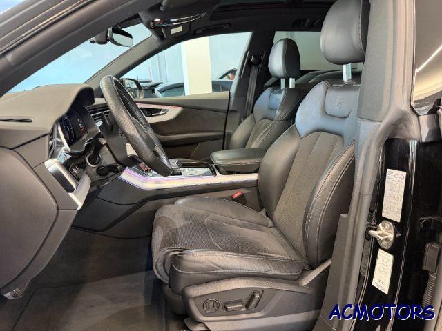 AUDI Q8 45 TDI quattro tiptronic Sport S LINE