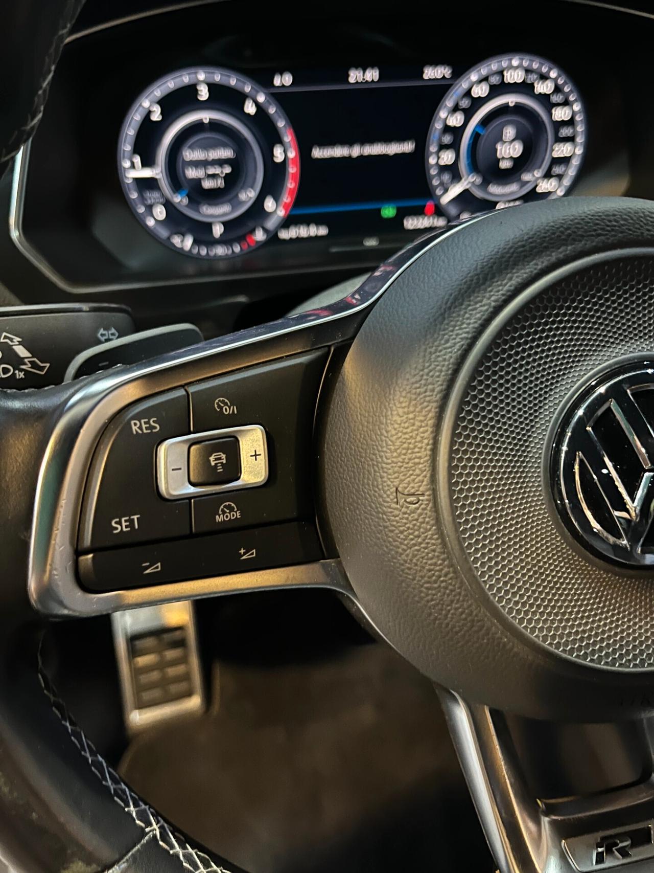 Volkswagen Tiguan 2.0 bitdi Executive R-Line 4motion 240cv dsg