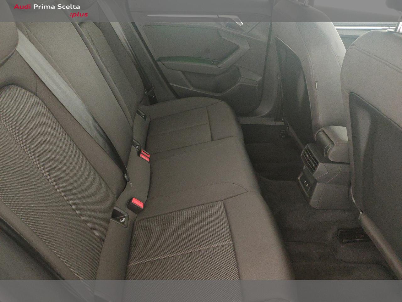 Sportback 30 1.5 g-tron Business Advanced S-tronic