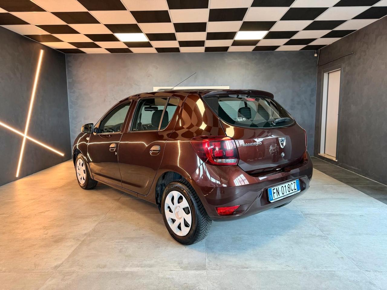 Dacia Sandero 1.0 SCe 12V 75CV Essential GPL