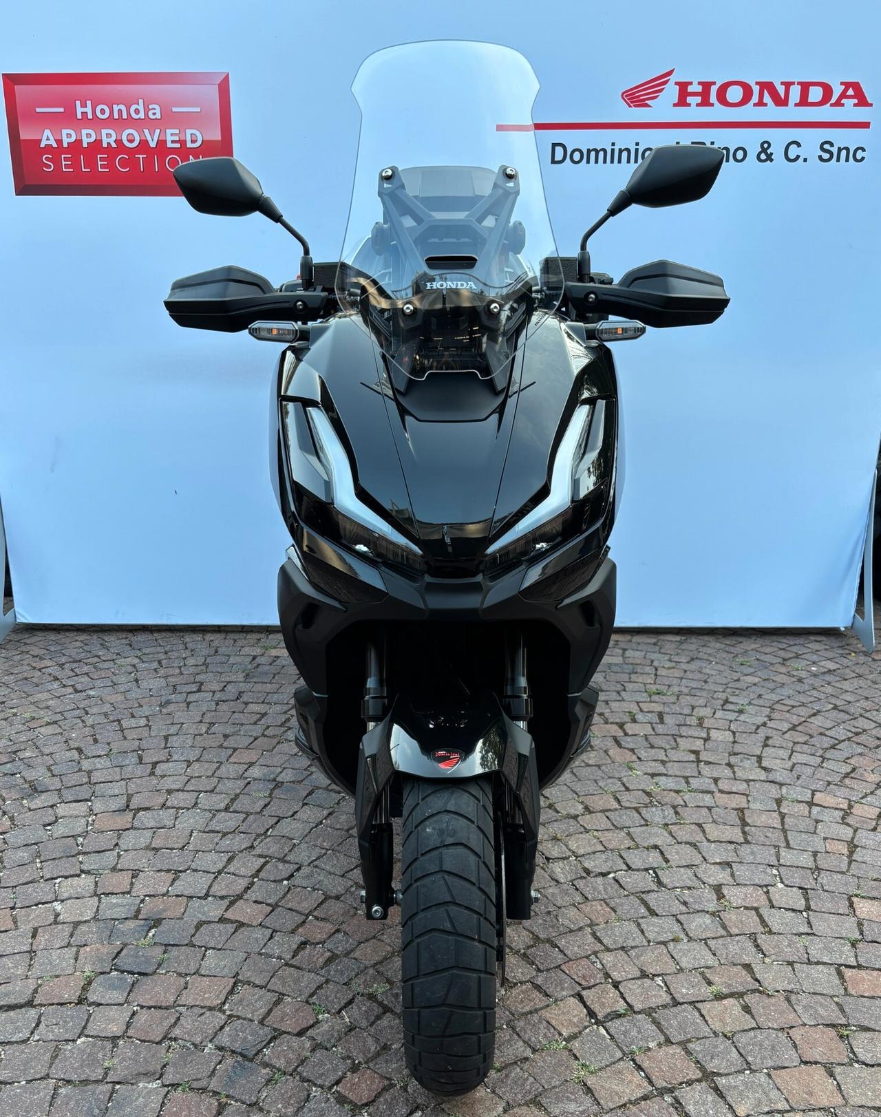 Honda ADV 350