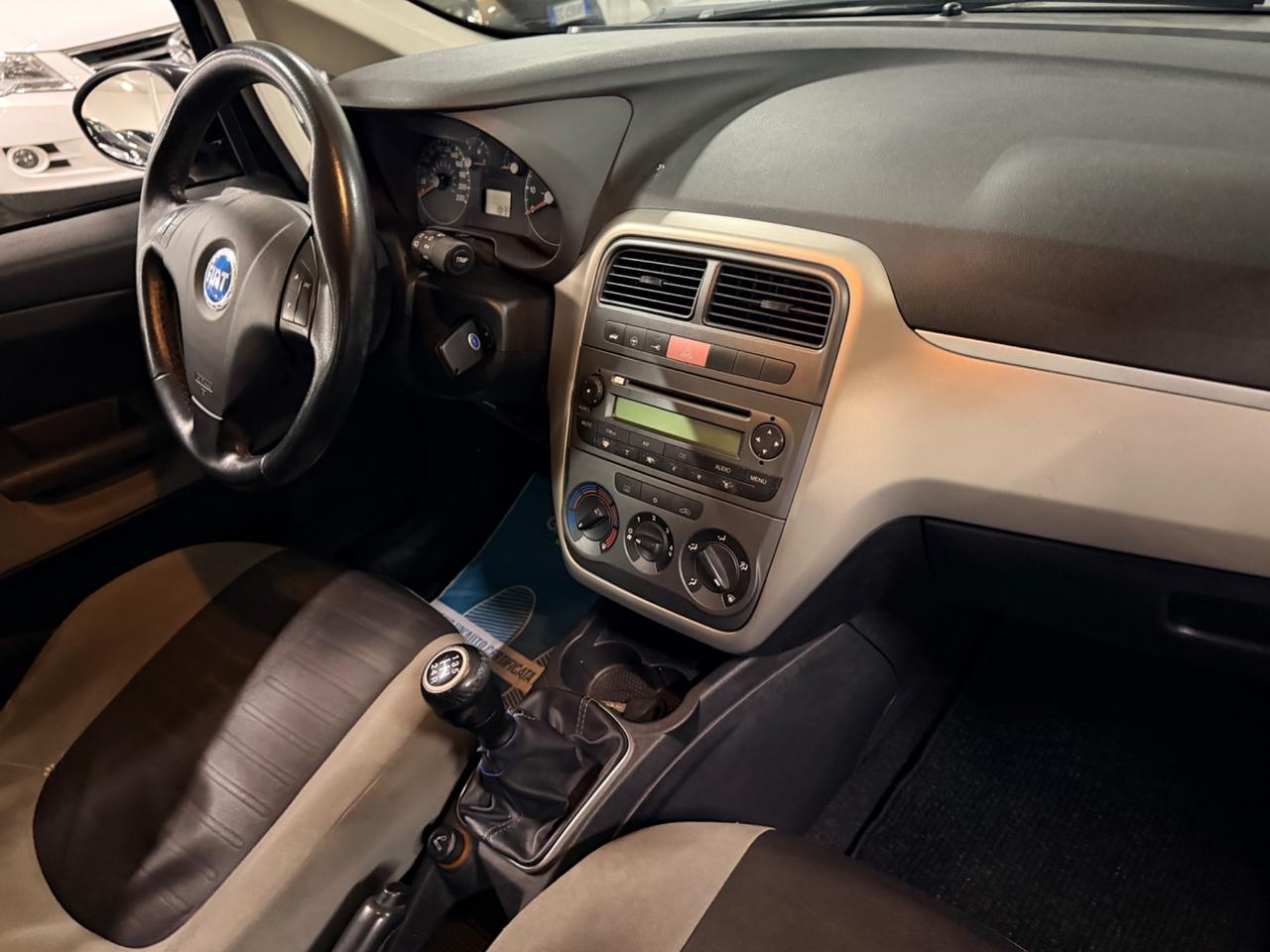 Fiat Grande Punto 1.3 MJT 75 CV 5 porte Active