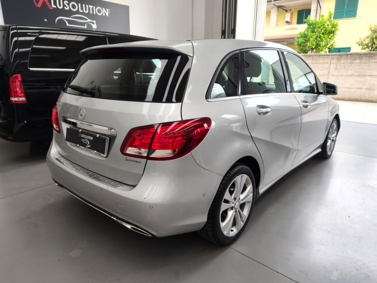 Mercedes-benz B 180 d Automatic Sport