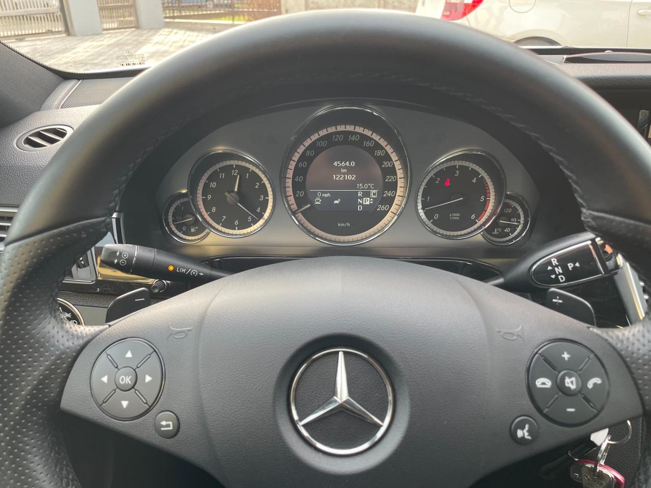 Mercedes-benz E 350 CDI AMG XENON NAVI PELLE HARMAN KARDON