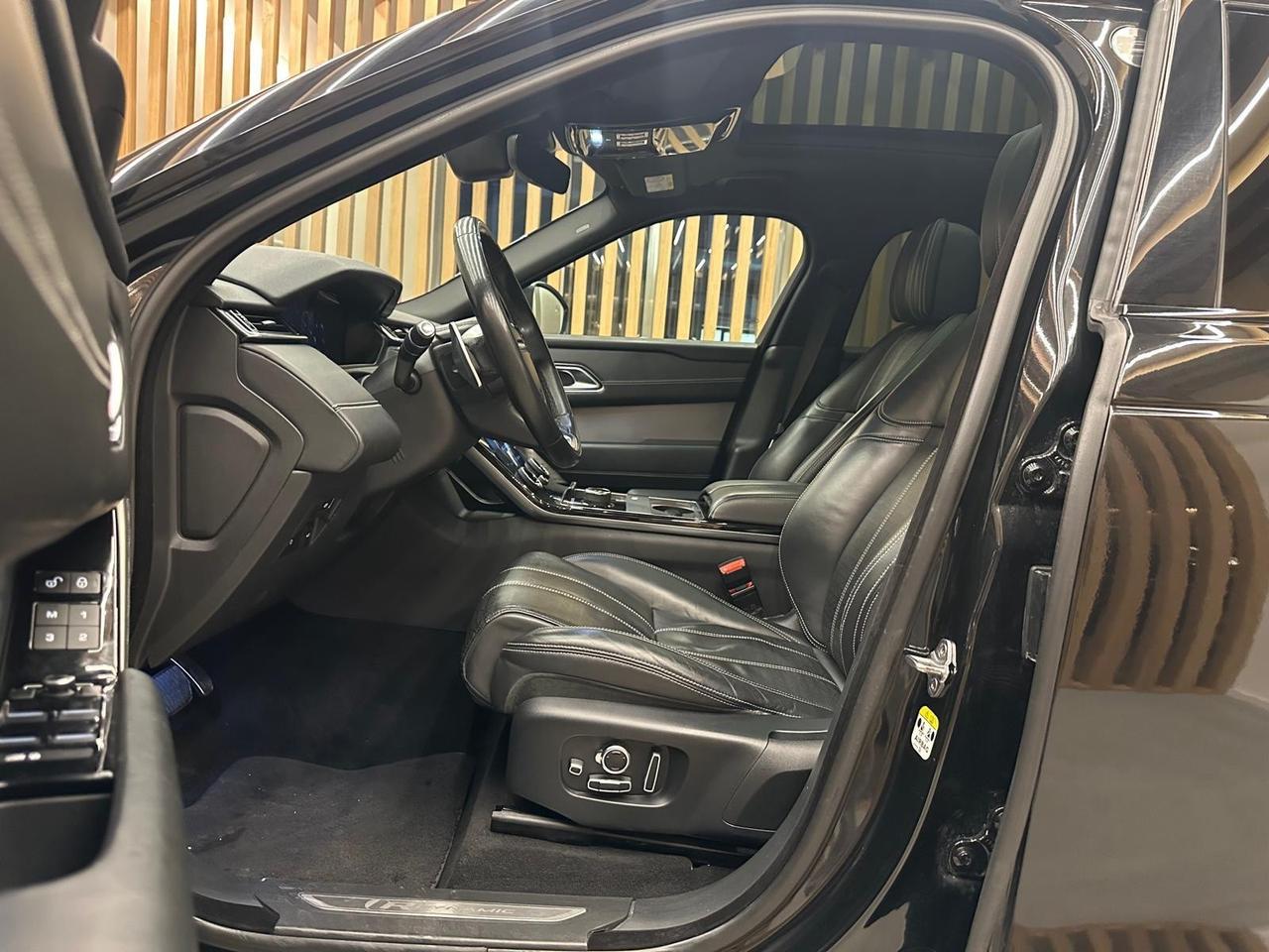 Land Rover Range Rover Velar 3.0 300CV R-DYNAMIC MY2020 ONLY FOR EXPORT