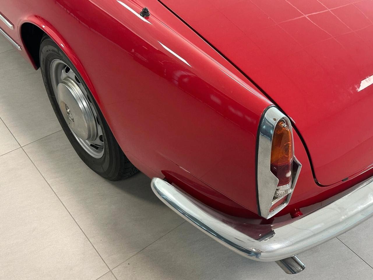 Alfa Romeo 2000 Touring Spider