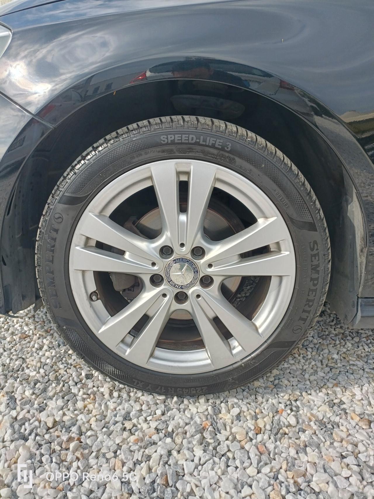 Mercedes-benz A 180 d Premium