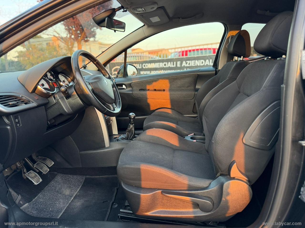 PEUGEOT 207 1.6 HDi 90 CV 3p. XS