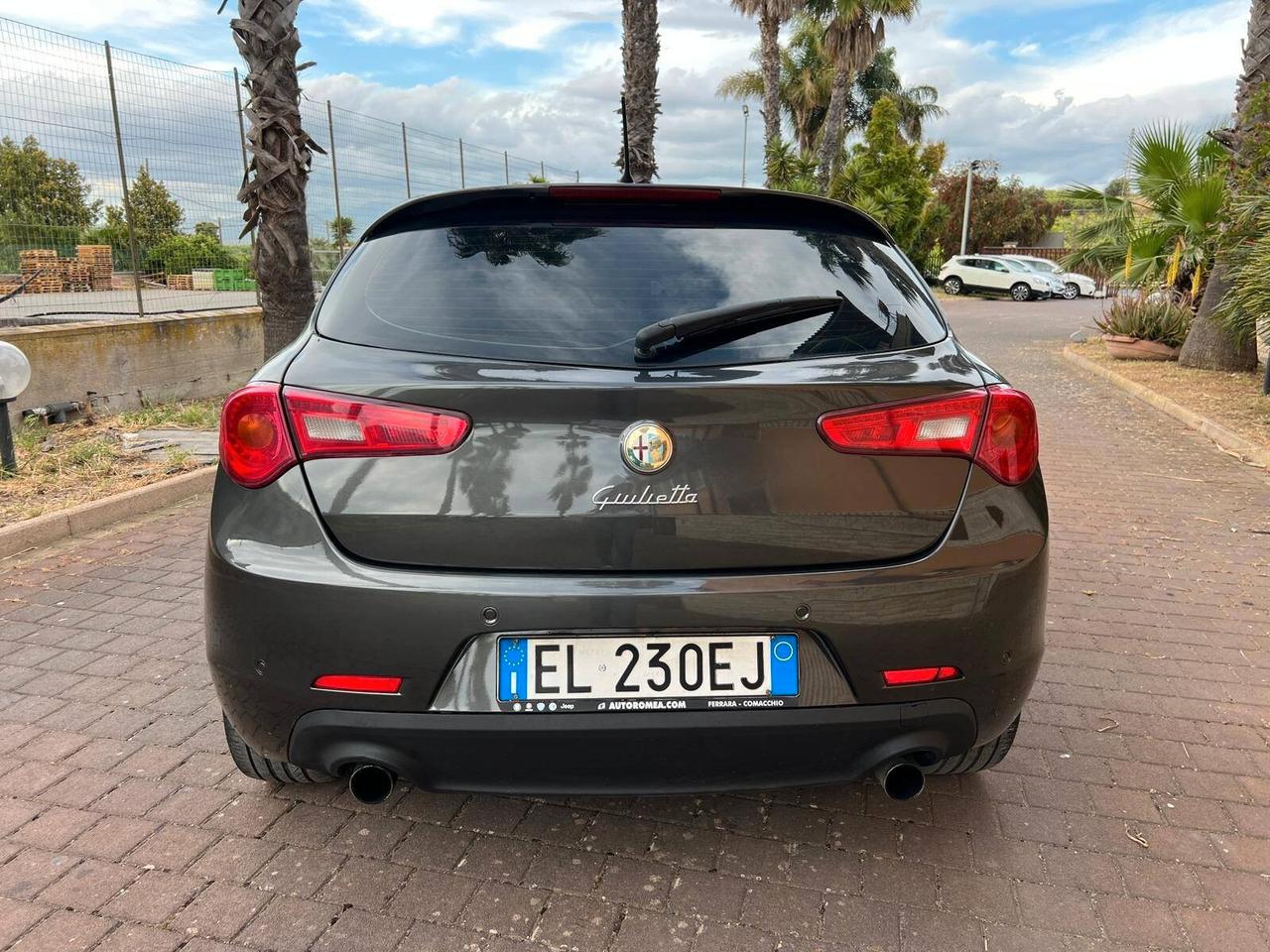 Alfa Romeo Giulietta 2.0 JTDm-2 140 CV Distinctive
