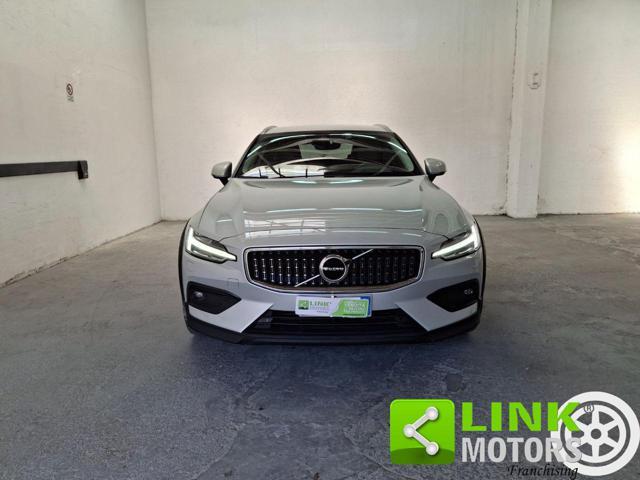 VOLVO V60 Cross Country D4 AWD Geartronic Business Plus GARANZIA
