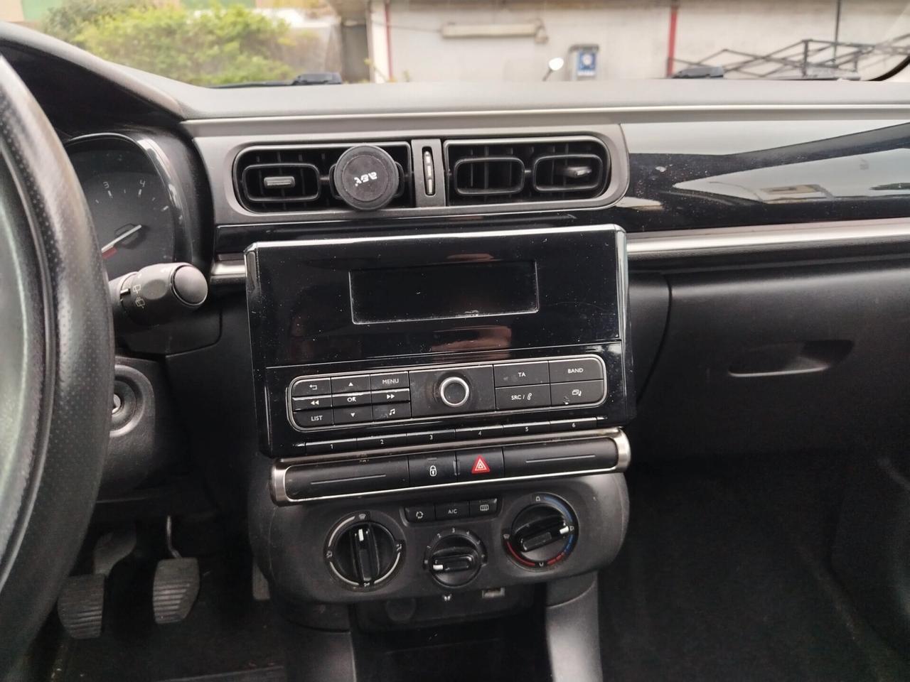 Citroen C3 PureTech 82 GPL Shine