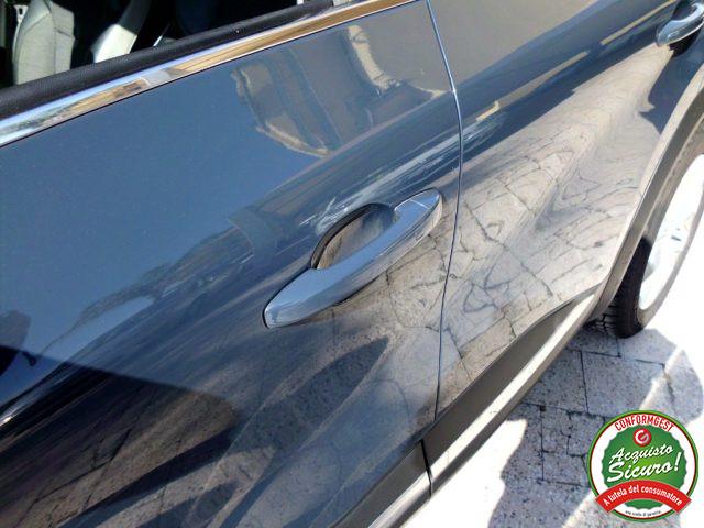 RENAULT Captur dCi 8V 90 CV EDC Initiale Paris