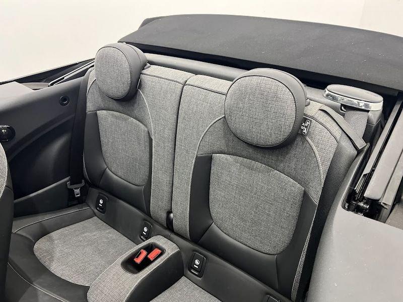 MINI Mini Cooper S allestimento JCW Cabrio trim