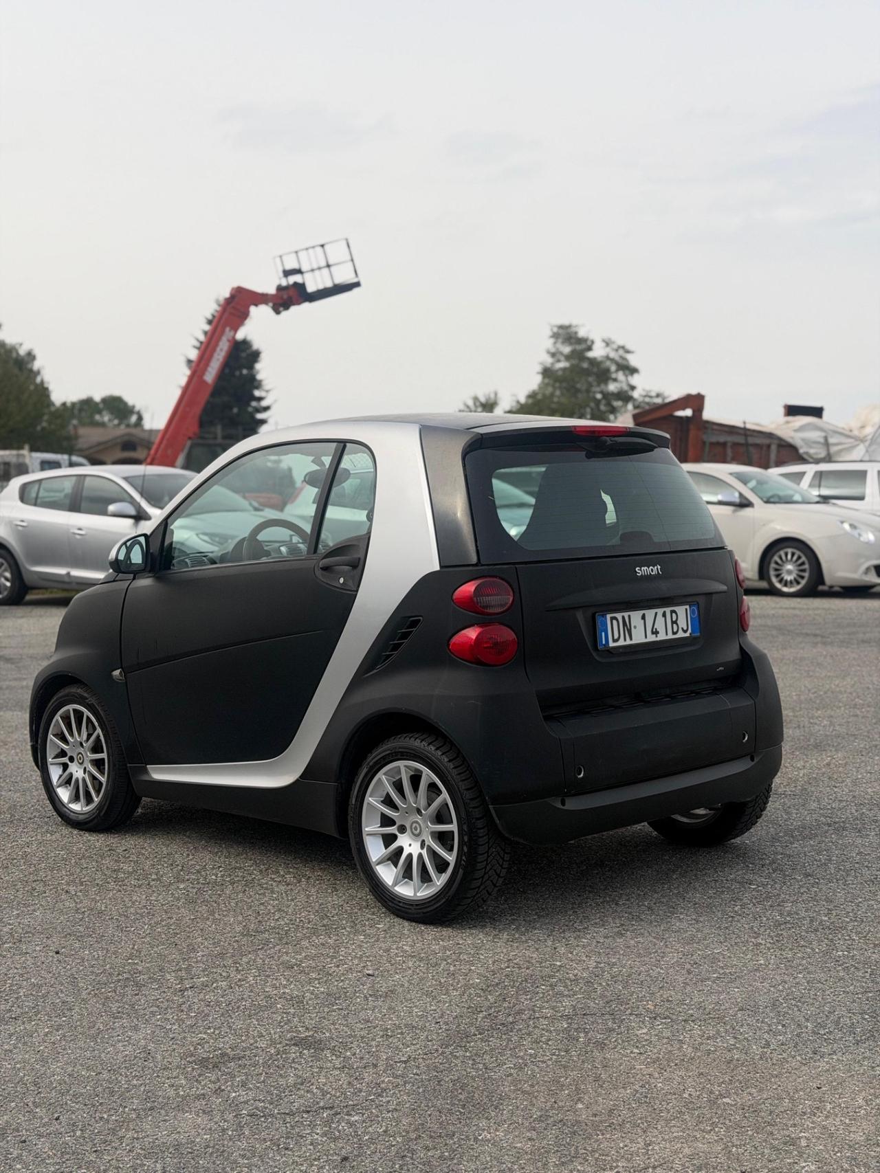 Smart ForTwo 1000 52 kW coupé limited two