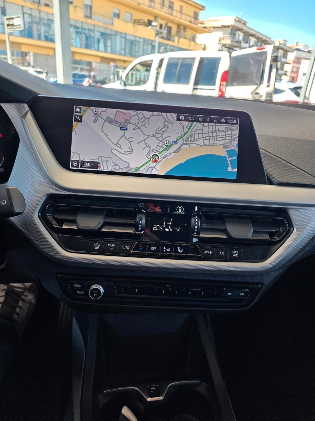 Bmw 118 118d 5p. Business Advantage Automatica